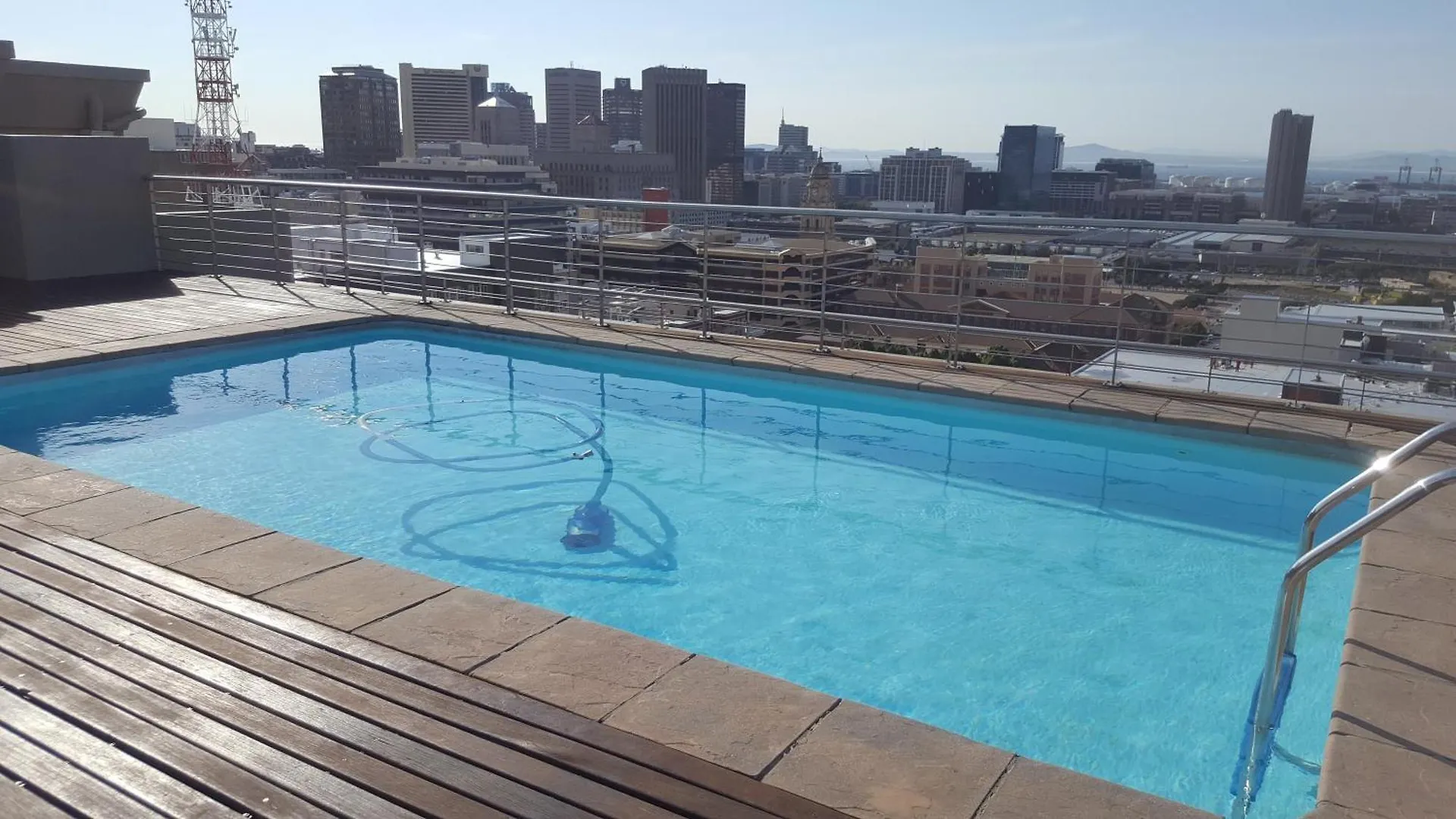 Four Seasons City Apartment Parkingpool Gym Cape Town 0*,